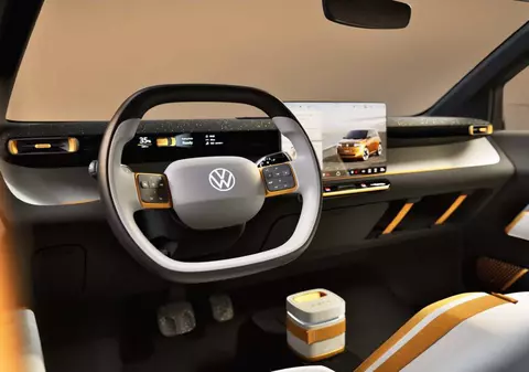 Șeful de design de la Volkswagen recunoaște că renunțarea la butoanele fizice a fost o greșeală. „Este o mașină, nu un telefon”