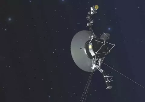 NASA trece la acțiuni drastice pentru a asigura în continuare funcționarea celor două sonde Voyager care „rătăcesc” prin spațiul interstelar