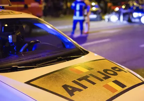 Femeie aruncată într-un cap de pod în Timișoara, în urma unui accident produs într-o intersecție