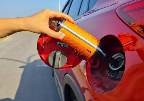 Toyota și alți producători auto japonezi testează combustibilii sintetici pentru a reduce emisiile de carbon