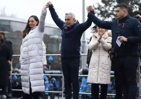 Reacții politice după controversata decizie a Curții de Apel Ploiești, care a suspendat decizia CCR de anulare a alegerilor 2024