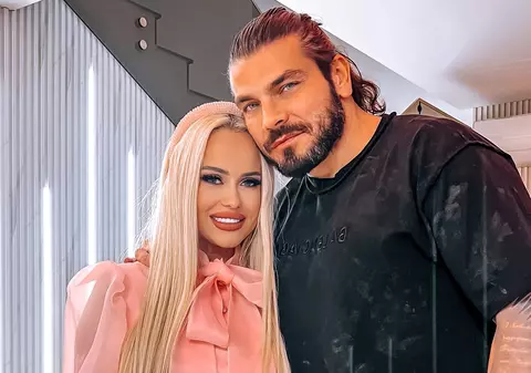 Anda Adam a împlinit 45 de ani. Ce mesaj i-a transmis soțul ei și ce tort spectaculos a primit artista