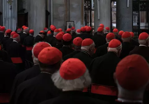 S-a anunțat data la care începe alegerea noului Papă. Conclavul e compus din 135 de cardinali cu vârsta sub 80 de ani