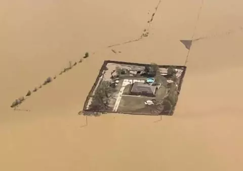 Tehnica transmisă din tată-n fiu care a salvat casa unei familii de la inundațiile care au ucis 32 de oameni în SUA