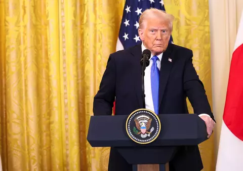 De ce a cedat Donald Trump: Turbulențele de pe piață și presiunea de pe Wall Street până în Capitoliu s-au dovedit a fi prea mult pentru președintele SUA