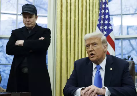 Donald Trump a luat foc: „Ce mama naibii caută Elon acolo?” Musk era la o întâlnire secretă