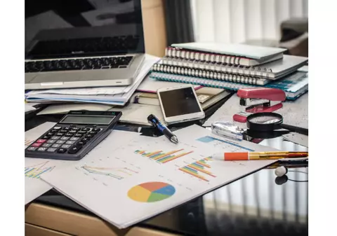 Descifrarea Creșterii Financiare: Principalele Tendințe Economice pentru Investitorii Inteligenți