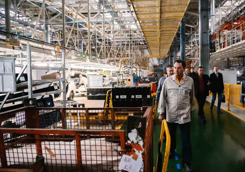 Cum se pregătește unul dintre cei mai mari furnizori de automobile din lume pentru tarifele impuse de Trump