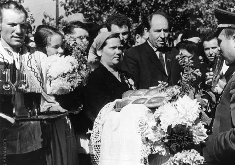 Cosmosul şi moldovenii: cum a descoperit Gagarin cosmosul moldovenesc