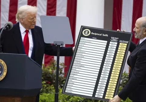 China îl contrazice pe Donald Trump și neagă negocierile cu SUA pe tema tarifelor: „Știri false, zvonuri nefondate”