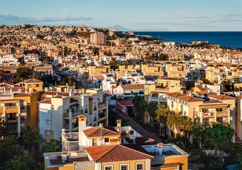 Un cutremur a lovit Costa Blanca și s-a resimțit și în Barcelona. Oamenii, îngroziți: „Toată casa se clătina”