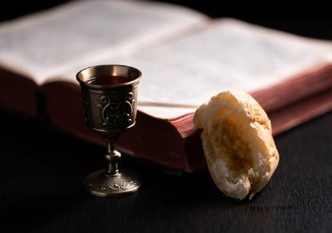 Când poți să te împărtășești de Paște și care este semnificația acestui ritual