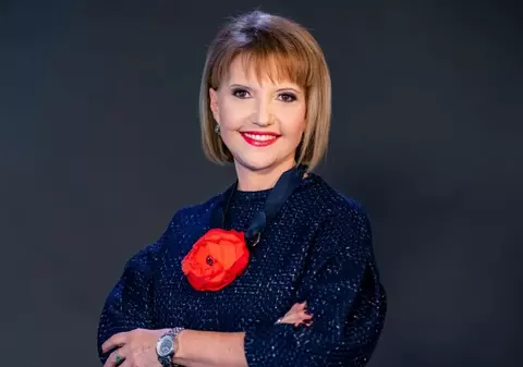 Cum a apărut Marina Almășan la piscină. Prezentatoarea TV are 59 de ani și se menține într-o formă de invidiat. „Sunt restrictivă în ceea ce privește alimentația”