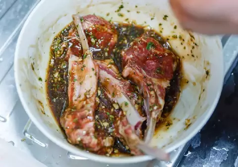 Marinată pentru miel - Baiț pentru carnea de miel REȚETĂ VIDEO