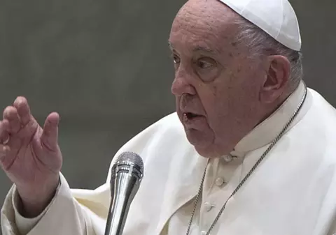 Papa Francisc a murit: „Speranța”, cea mai recentă autobiografie a sa care este aproape o despărțire