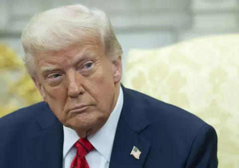 Donald Trump anunță semnarea acordului SUA-Ucraina privind mineralele rare, cruciale pentru industriile tech și auto