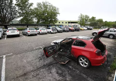 Atacurile misterioase asupra închisorilor din Franța continuă. Emmanuel Macron amenință că vinovații „vor fi găsiți și pedepsiți”