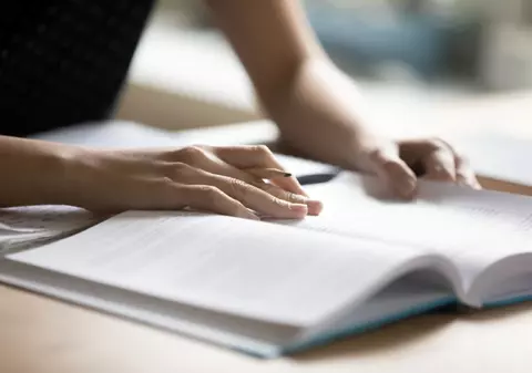 Programă Chimie Bac 2025 - Teme de studiu pentru Bacalaureat