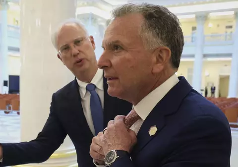 Gestul complet neobișnuit și care îngrijorează Casa Albă pe care Steve Witkoff l-a făcut față de trimisul lui Putin la Washington