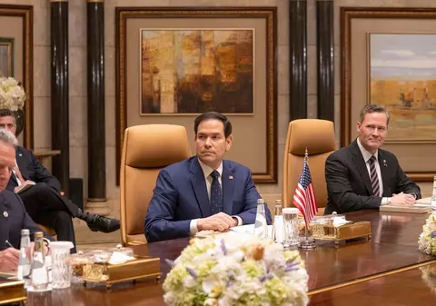 Diferențe de opinii în administrația Trump. Sfătuit să fie mai dur cu Vladimir Putin, președintele american îl ascultă pe prietenul său Steve Witkoff