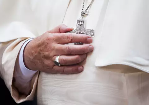 Papa cu cel mai lung pontificat din istorie. Marcat de tulburări politice și o tranziție majoră