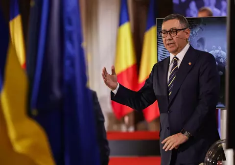 Crin Antonescu și Victor Ponta au spus că soțiile lor sunt mai deștepte decât ei, când li s-a spus că și-au angajat partenerele de viaţă în diverse funcţii