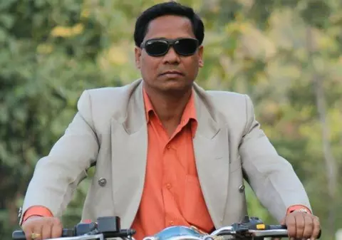 Criminalul care a oferit o bombă ascunsă într-un cadou de nuntă și a ucis mirele și a rănit grav mireasa a primit închisoare pe viață, în India