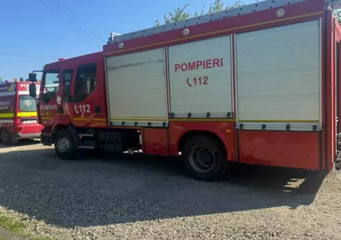 Femeie lovită mortal de un tren care circula pe ruta Cluj-Iași. Cum au găsit-o pompierii când au ajuns în Gara Ruginoasa