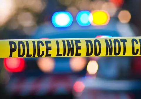 Adolescenți sub 15 ani acceptă să ucidă pentru bani, în Suedia. Ei sunt recrutați de pe rețelele sociale și nu au trecut infracțional