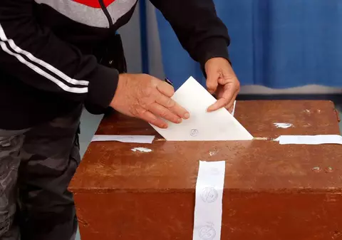 A fost sau nu în România şeful spionajului Franţei, Nicolas Lerner, înainte de turul doi al alegerilor prezidențiale? Răspunsurile SRI și SIE