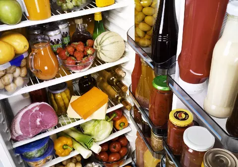 Alimentele care îți pot afecta creierul. Ce să eviți pentru a preveni demența și declinul cognitiv