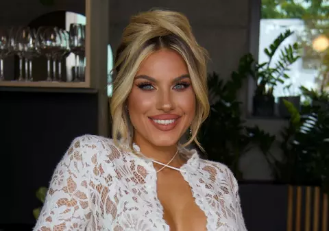 Amna a vorbit deschis despre noul capitol din viața ei: „Lucrurile frumoase vin înapoi ca un bumerang” | EXCLUSIV