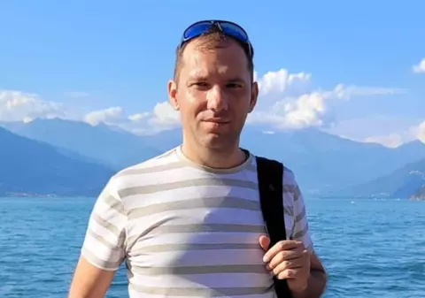 Cine este și cu ce se ocupă fratele Mirabelei Grădinaru. Bogdan are peste 15 ani de experiență în IT, este căsătorit și are doi copii