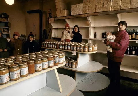 Un brand celebru în comunism se relansează în România: „Era un brand mai cool pentru acea perioadă”