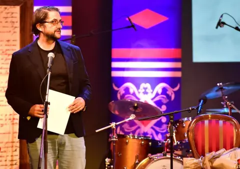 Cine a câștigat premiile Observator Cultural 2025. Și colaboratorul Libertatea, Costi Rogozanu, a fost premiat pentru cartea „Naratorul cel rău”