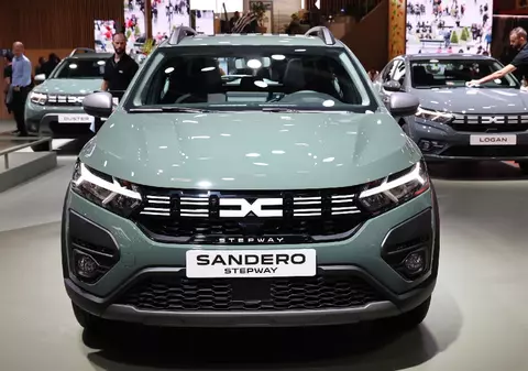 Dacia Sandero, cea mai ieftină mașină din Marea Britanie: „O gură de aer proaspăt”