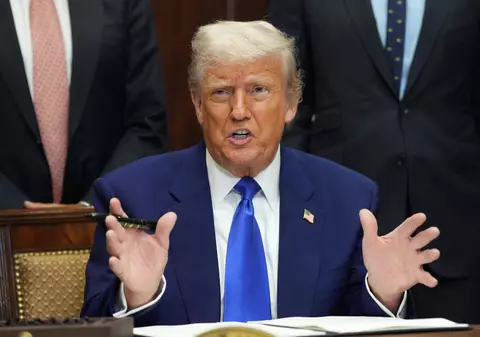 Trump anunță că va discuta cu Putin pentru a „pune capăt vărsării de sânge”