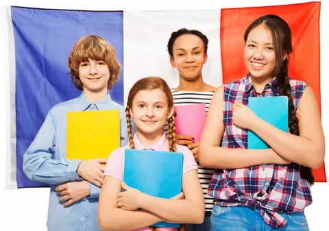 Cum se dă Evaluarea Națională în Franța. Este modelul după care ar putea fi modificat examenul din România