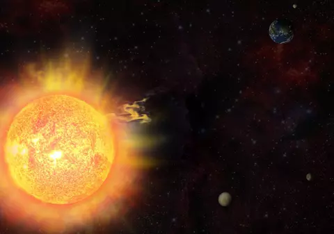 Furtună solară uriașă în drum spre Terra. NASA emite avertisment de urgență