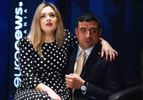 Ilinca Simion s-a lăudat în autobiografie că a luat examenul la Liceul Militar din Breaza. În lista oficială de admitere a picat a opta din coadă, în 2014