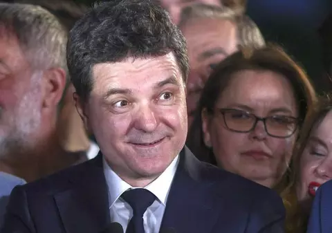 Prima reacție a lui Nicușor Dan după rezultatele exit poll la alegerile prezidențiale 2025, primul tur: „Uită-te la fețele lor”