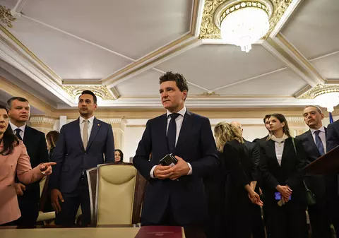 Cine transmite la TV ceremonia de învestire a noului președinte ales, Nicușor Dan