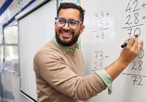 Un proiect de lege „cu dedicație” pentru Klaus Iohannis și Crin Antonescu a trecut de Camera Deputaților: ce vizează acesta