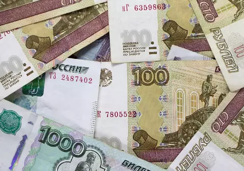 Rușii încă se simt bogați, cu toate că nivelul lor de trai începe să scadă