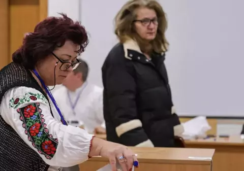 Până când te mai poți înscrie ca observator la turul al doilea al alegerilor prezidențiale 2025