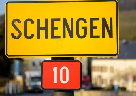 Suedia suspendă spațiul Schengen, începând de luni. Sfaturile MAE pentru românii care călătoresc în țara nordică