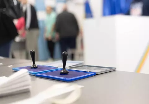 Sondaje alegeri prezidențiale 2025, turul 2: o casă internațională de pariuri a publicat cele mai recente date. Când vor apărea rezultatele exit poll