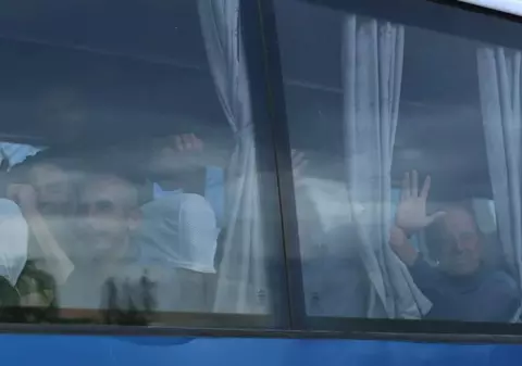 Ucraina a repatriat 307 prizonieri într-un nou schimb cu Rusia. Volodimir Zelenski: 697 de militari, aduși acasă în două zile