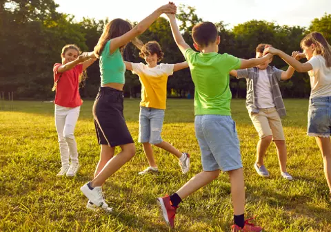 Când începe vacanța de vară în 2025 și care este ultima zi de cursuri