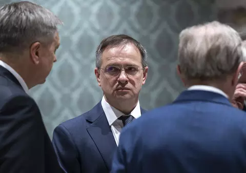 Rusia se declară „mulțumită” de negocierile de la Istanbul și susține că ia în calcul o întâlnire între Vladimir Putin și Volodimir Zelenski